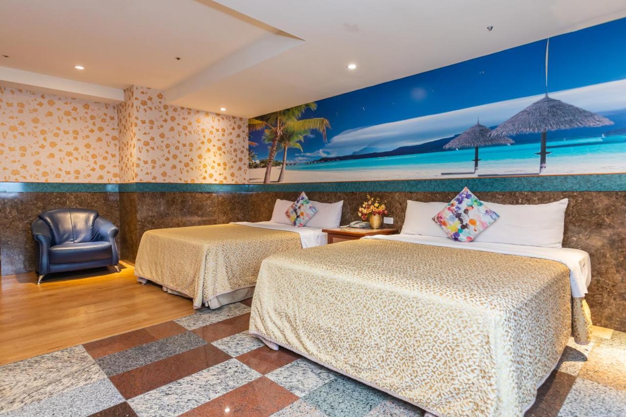 Yi Pin Business Hotel Taoyuan Eksteriør billede