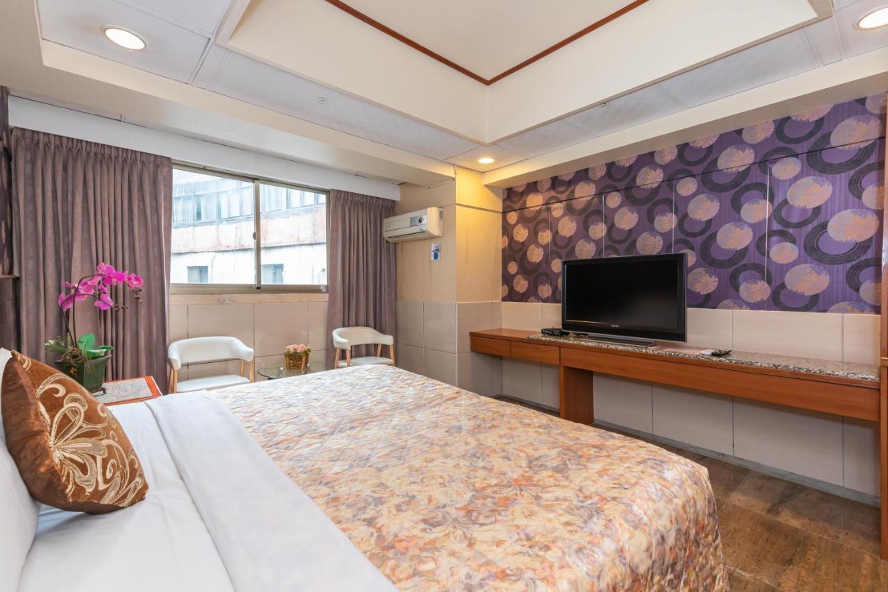 Yi Pin Business Hotel Taoyuan Eksteriør billede